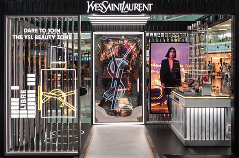 ysl barcelona airport